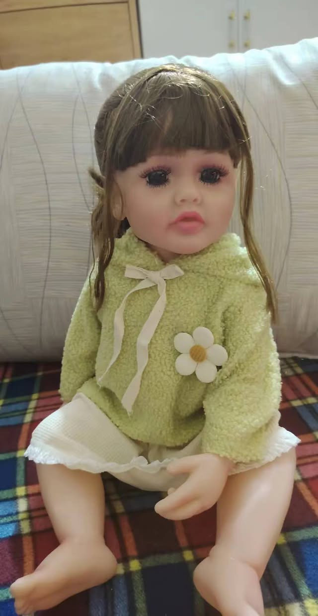 لعابات سلكون ب١٢ مع توصيل توصل على رقم ***********
