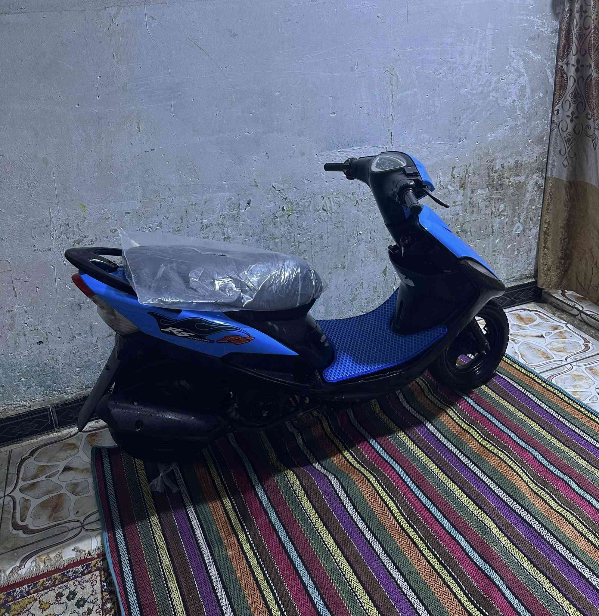 ماكس عدله دراجه رمبه كلها بلاديه ختم واحد بس كفر تجاري ناعمه ماتتسمع مفتوحه بس ربل ولف افحص وين ماتريد جيب وياك ١٠ فيتريه كهربائيات كلها شغاله سلف اشاير سكنات لايت زنون عالي ناصي بك لايت دراجه مرتبه سعره ٦٢٥ مجال بسيط مكاني كزيزه 
رقمي ***********
