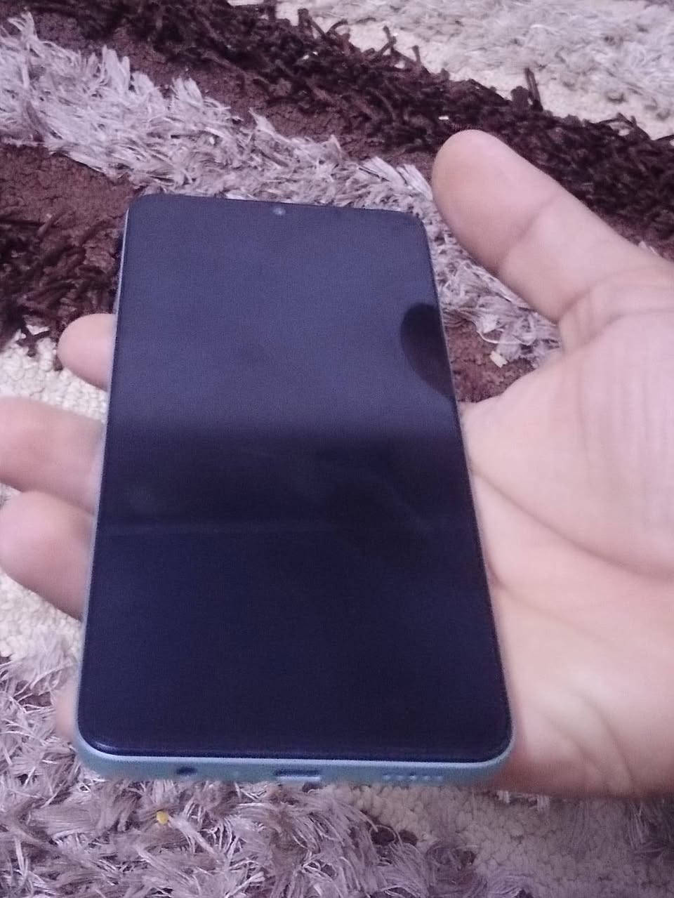 سلام عليكم عندي هاذه الجهاز هونر جديد ستخدام شهر سعر110 ذاكره ١٢٨ وهاذه رقمي ***********
