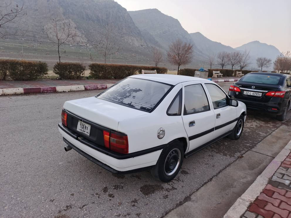 ئۆپڵ ڤیکتر مۆدێل 91 بێ دەعم و لێدراو حیزام بۆیاخ لەسەر ساخی ،  گێڕ و مەکینەو کارەبایی کامل مەزبووت
ئاڕم پلاستیکی  سلێمانی ئاڕم و،ئەوەلیاتی بەشەرتە  سعر33 گەڵاو معامەلەیەکی کەم 
***********
*********** رانية, السليمانية
