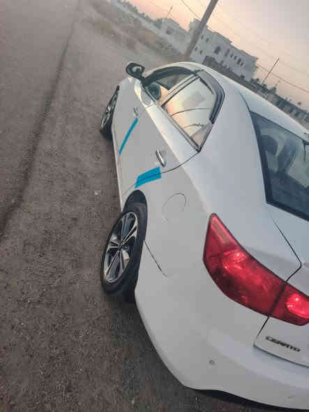 للبيع كيه سيراتو
موديل 2013 خليجي اابيض
محرك 16 مكفول
كير 6 نمر مكفول
تخم تاير / صدر جديد / تبريد ثلج /
/شاشه كامره / حساس خلفي أمامي
داخل اسود اب احمر / شفتات استيرن/
 بيه صبغ قطعتين الجاملق أو الباب الي خلف السايق أو بيه بارد
السيارة كامله أو مال جناي
السعر 100$ أو بيه مجال
العنوان الأنبار الرمادي
التواصل عله الرقم *********** أو ***********
