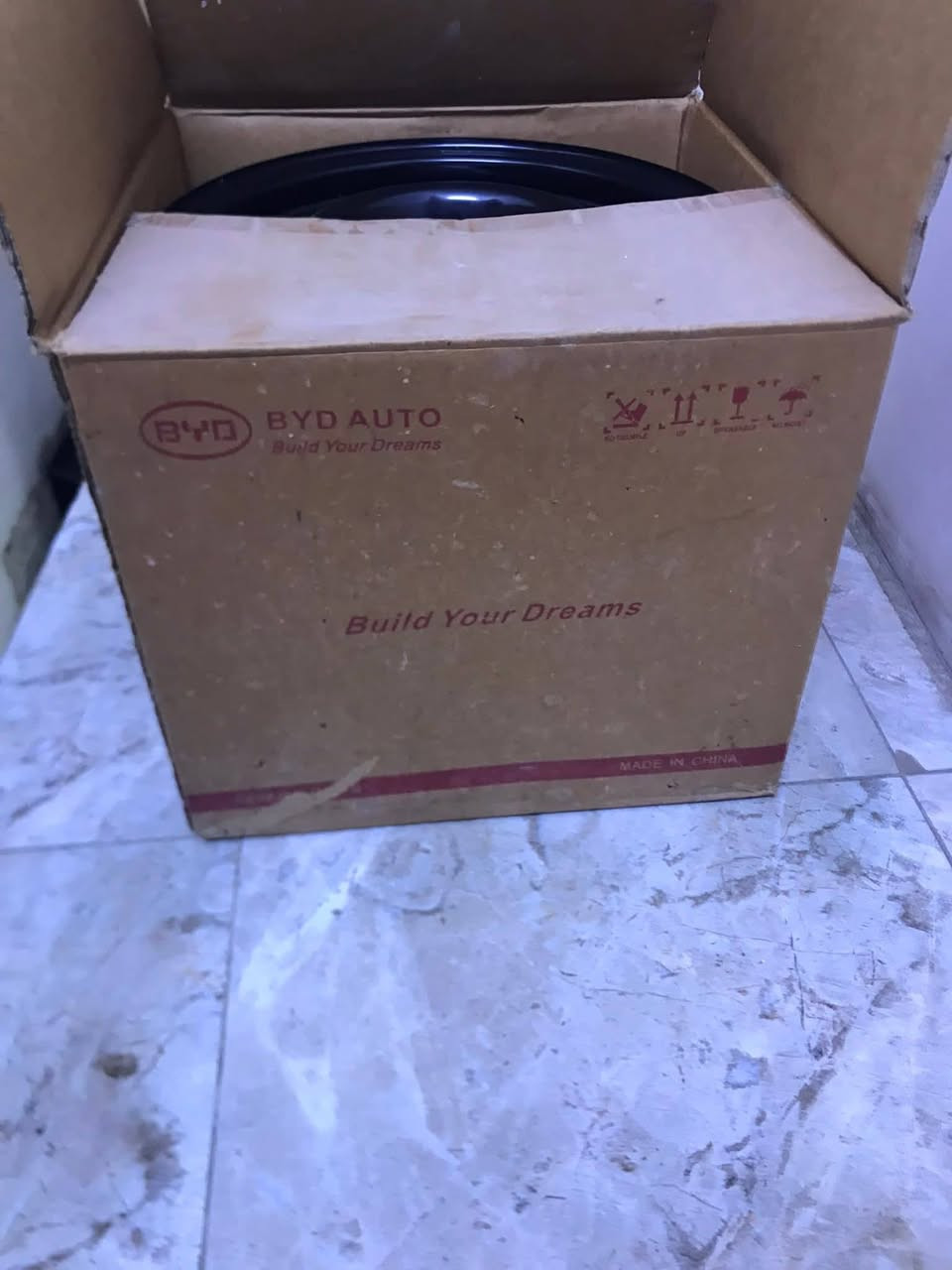 السلام عليكم 
ويل عادي مال بي وايدي f3  جديد مامشدود حجم 15 اصلي 
سعره 150قفل 
***********
