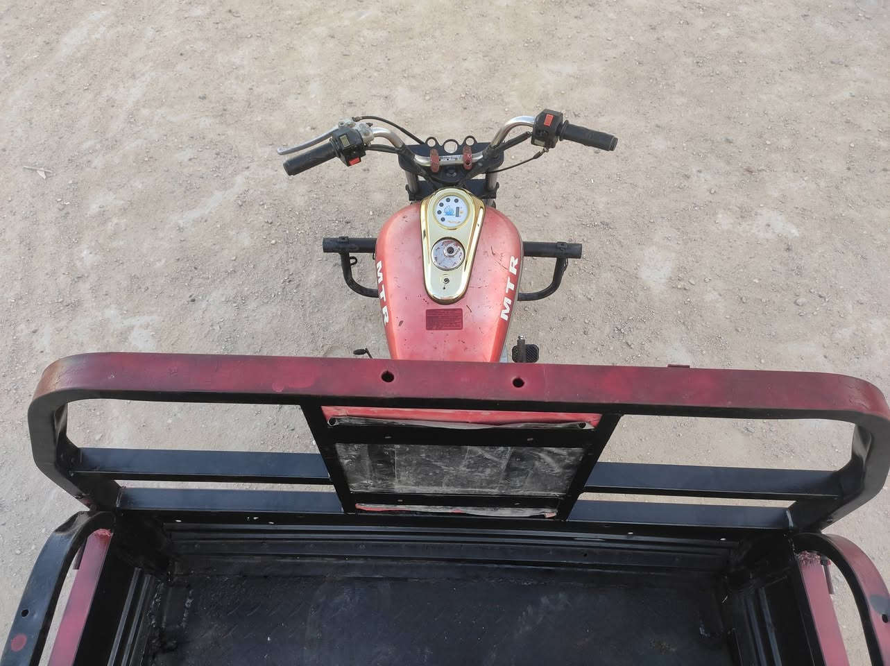 سلام عليكم ستوته جمره اوراق مديل 17
مكينه نضيفه اكسن برغي جديد بدي نضيف مال شغل سدر نضيف 
كهربايات كامله نكره سلف. هندر الايت عالي ناصي مكاني بصره خور زبير سعر 950 وبيها مجال رقم الهاتف ***********
