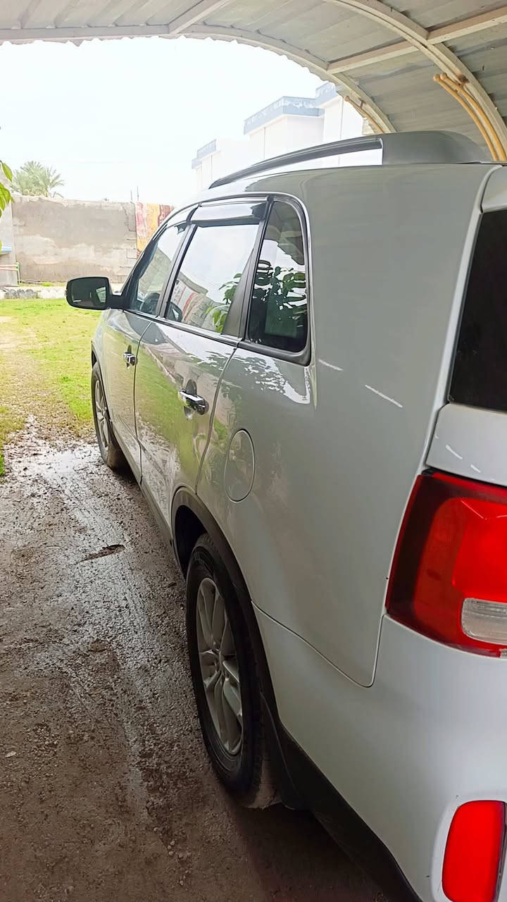 البيع سورنتو موديل 14وارد مريكي رقم بغداد بسمي بيع سريع نتصال عل رقم ***********
