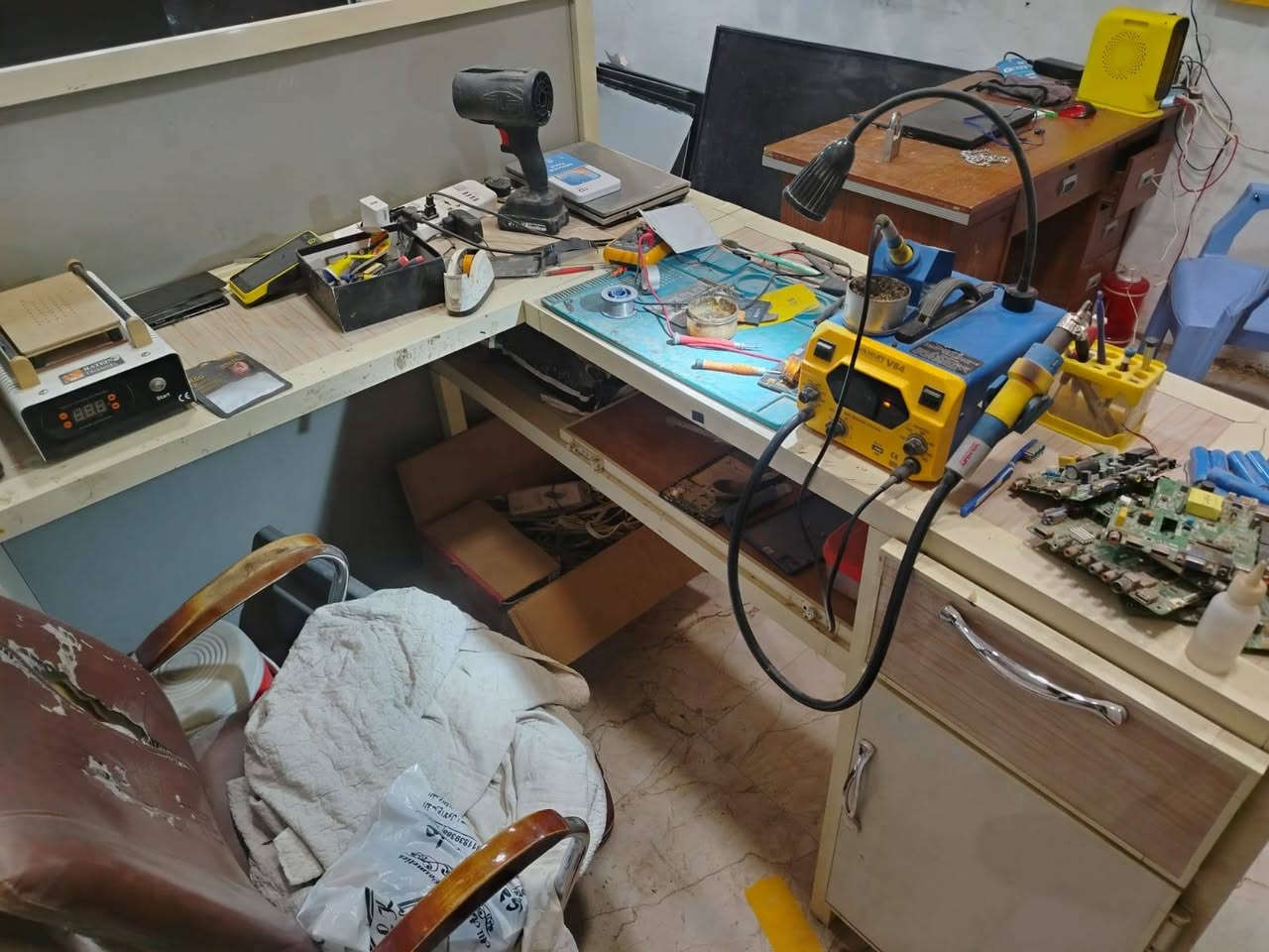 محل موبايلات صيانه كامل المكان حي الوحده للبيع للاستفسار خاص


**إذا كنت صاحب هذا الإعلان وتريد حذفه لأي سبب، رجاءا أرسل رسالة إلى الدعم الفني**