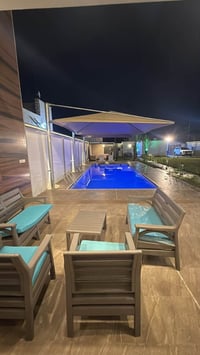 مزرعة للإيجار اليومي 🏡🌳  📍 الموقع: بغداد – الدورة – البوعيثة  ✔️ أجواء...