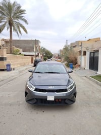 للبيع فقط بدون مراوس  كيا فورتي  موديل  💯2023💯  ماشيه 35 الف . سيارة. ...