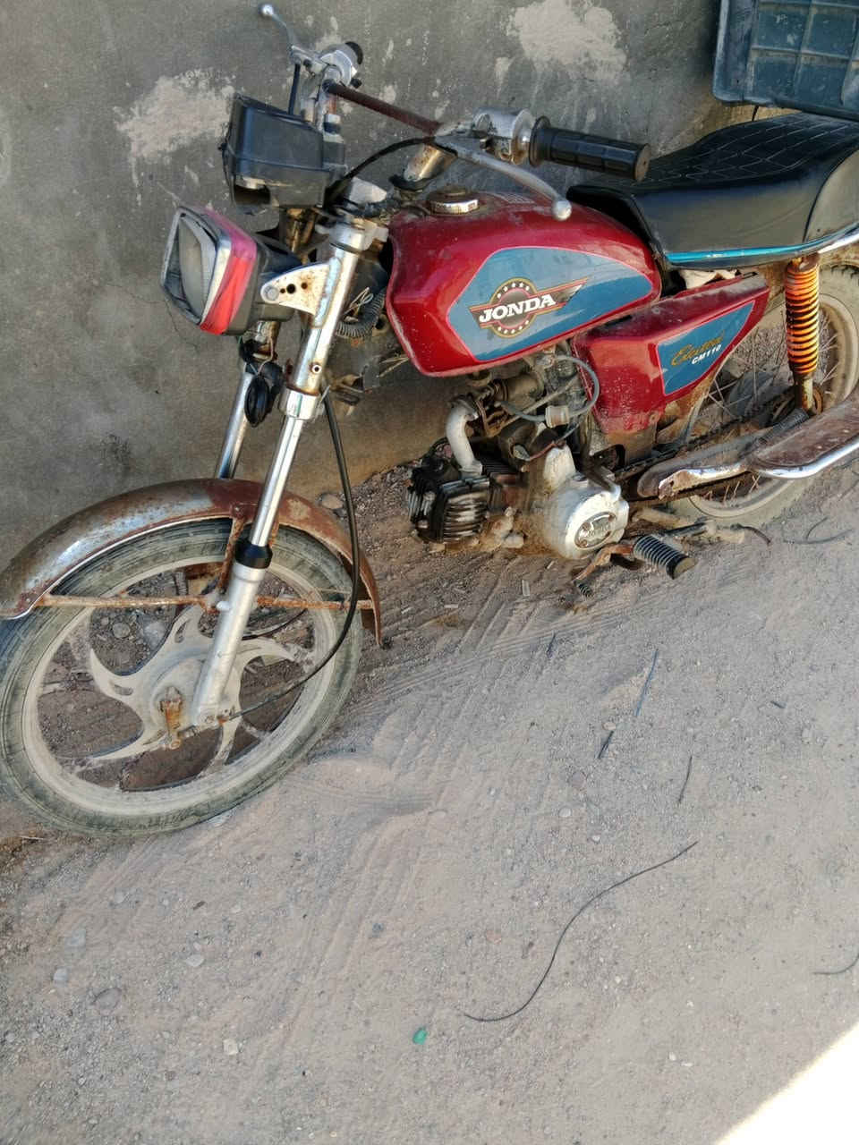 دراجه محرك 70 عاطلة تمشي وطفت السعر 100ألف


**إذا كنت صاحب هذا الإعلان وتريد حذفه لأي سبب، رجاءا أرسل رسالة إلى الدعم الفني**