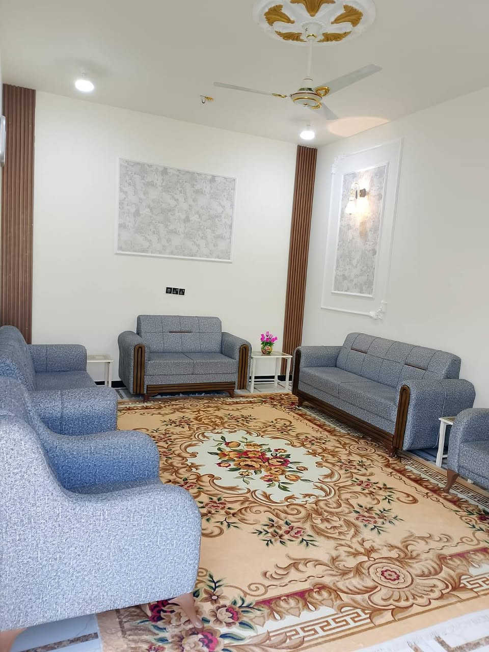 بيت لمساحه 200 متر لعنوان أبو لخصيب طريق لصحرأ طابو زراعي عراقي لسعر 105وبي مجال ***********سنت لبناء 2025
