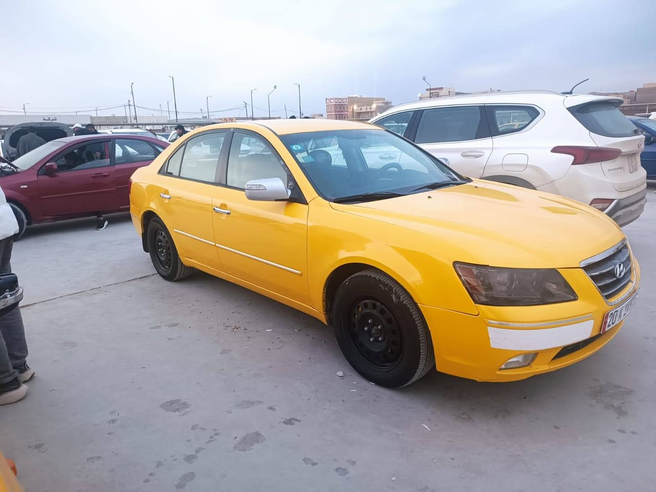 السلام عليكم 
سونتا 2009 امريكي بيه قطعه تبديل الباقي ليبل واحد سياره ماناقصهه شي كله جديد كير وتبريد وصدر ودوشمه وتخم تاير كله جديد 
مصفره هيئه وغرامات 
سنويه 2028
سياره مامتعوبه 
مكان السياره كوت -جصان 📍
للاستفسار اكثر اتصل ***********
🛑 مامتواجد على الفيس .
