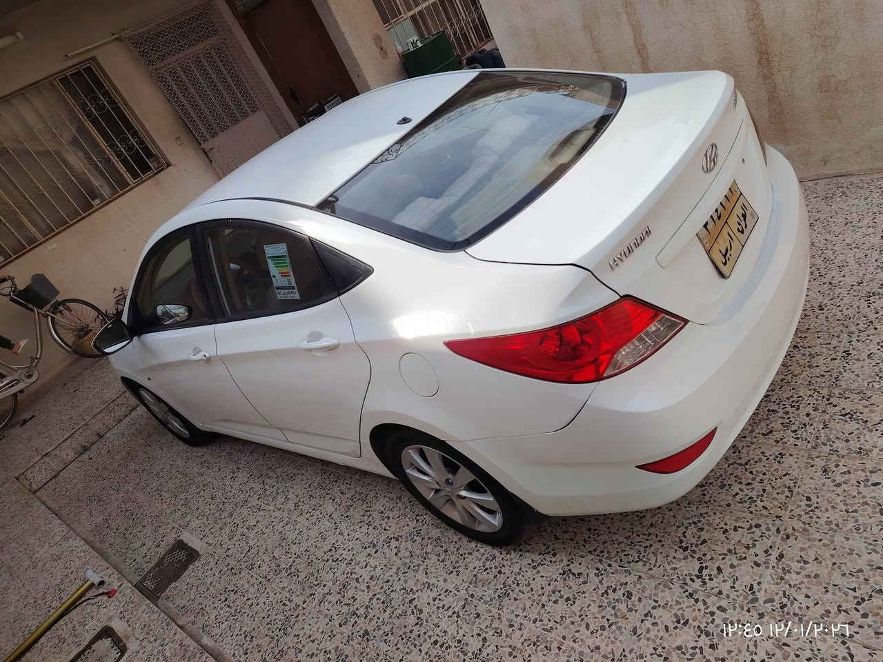 سلام عليكم اكسنت موديل 2013 فول بدون سلايت مكينه مامفتوح شرط 16دوش ومكينه ركير شرط طخم جديد تواير جديد تبريد تدفيه سياره ماشية 190 سياره بدون صبغ للاستفسار *********** واتساب سعر 104 ومجال بسيط
