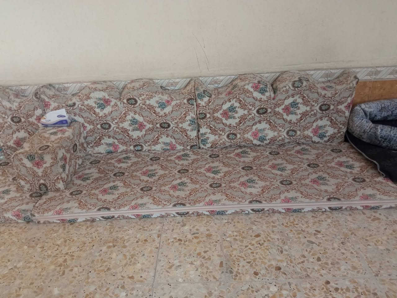 سلام عليكم جلسه للبيع ام التاج نضيفه شراي يجي خاص


**إذا كنت صاحب هذا الإعلان وتريد حذفه لأي سبب، رجاءا أرسل رسالة إلى الدعم الفني**