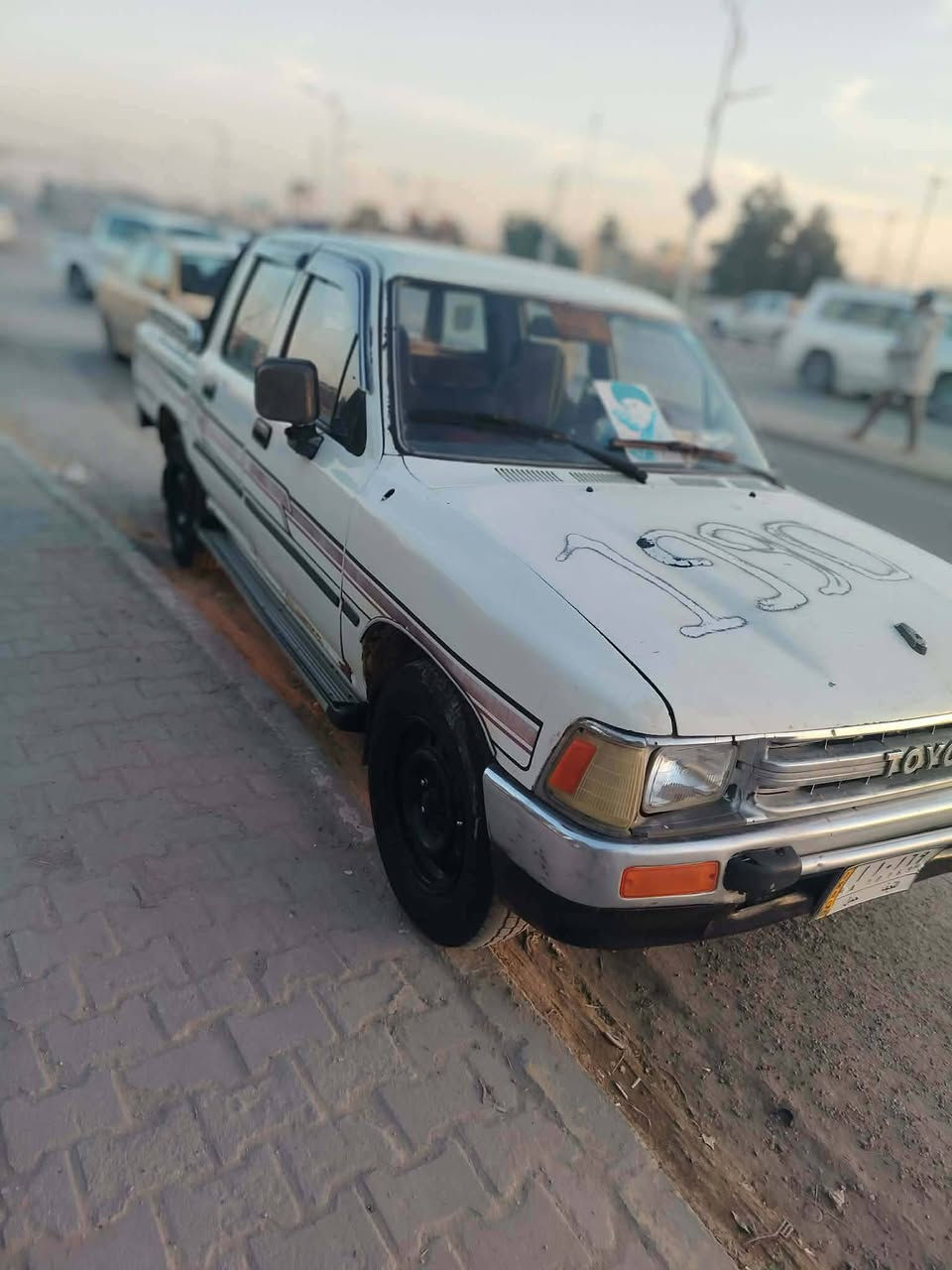 السلام عليكم مكلف بالنشر
بيكم موديل 1990 رقم نجف مابيها ضربة كير 5نمر ومحرك مكفول مكينة ثري واي مكفولة العنوان الديوانية قضاء الحمزة الشرقي رقم ***********
