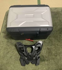 صندوق علوي BMW • متوافق مع GS • سعة ٢٥-٣٥ لتر