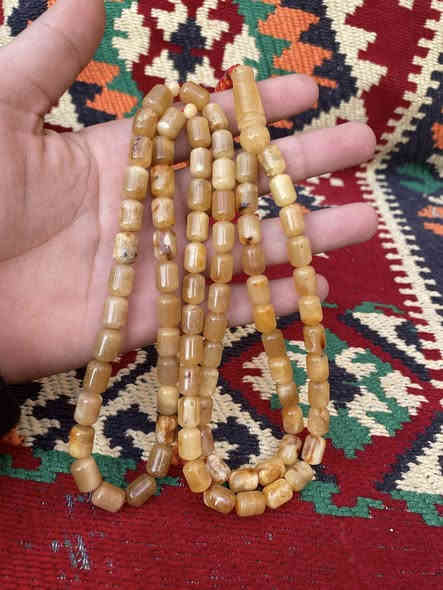 السلام عليكم سبحه كهرب بولوني شاهد ستندر صكه كويتي عدد الحبات 81 حبه الوزن 50 غرام السعر مناسب للتواصل *********** او تتفضل خاص
