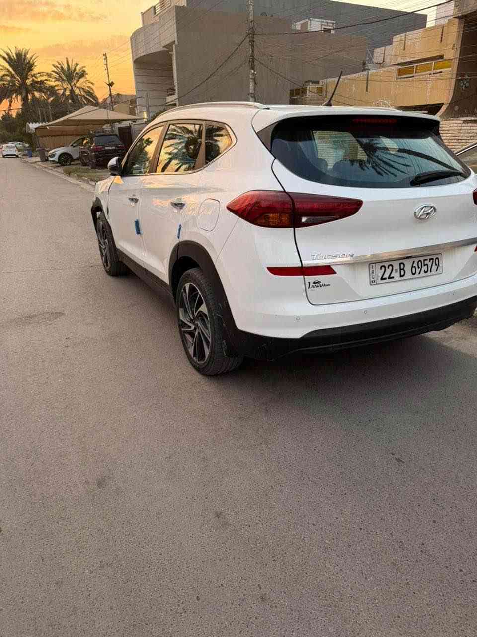 سلام عليكم توسان 2021 خليجي بيها طخه موضحه بالصور والبنيد مبدل فقط السياره بدون دواخل السياره سابقاً مكفوله كفاله عامه العنوان بغداد حي حطين للاستفسار *********** بغداد, العراق
