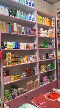 رفوف • ٢ قطع • مراسله خاص