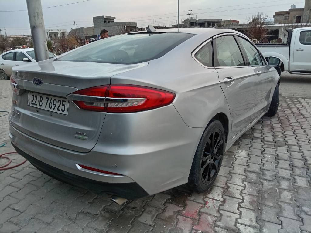 فوردفیوژن2019  SEL سعری 107وەرەقە دووپارچە *********** *********** دوپارچەکە چاملغی پێش وپشتی سبوخە بستێ سەرشانەکەی سبوخە لەگەل دۆسەی شوێن تەق تەق كويسينجاك, أربيل
