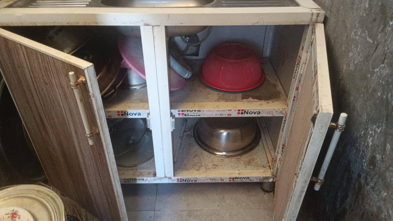 كاونتر لبيع نظيف مستغدم قليل يوجد توصيل السعر


**إذا كنت صاحب هذا الإعلان وتريد حذفه لأي سبب، رجاءا أرسل رسالة إلى الدعم الفني**