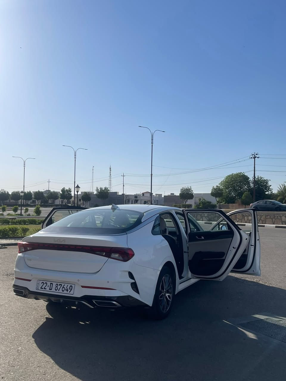 K5 موديل 2023
مكفوله كفاله عامه 

محرك 2000
وارد خليجي 

السعر 220وبيه مجال بسيط
***********
