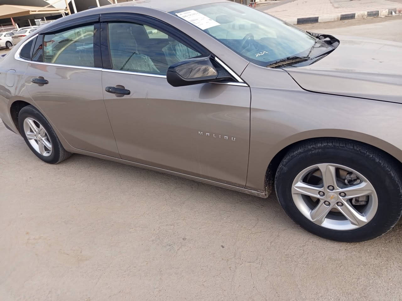 السلام عليكم ماليبو 2022 بيه شوي بلبنيد وجاملغ عكس السايق جاهزه مكينه كير حداديه مكينه 1500 تيربو مامفتوح جديده حاويه لونها ذهبي معوقين مالكه بديوانيه واني مكاني ديوانيه للاستفسار اكثر ***********
***********
بيع سريع
