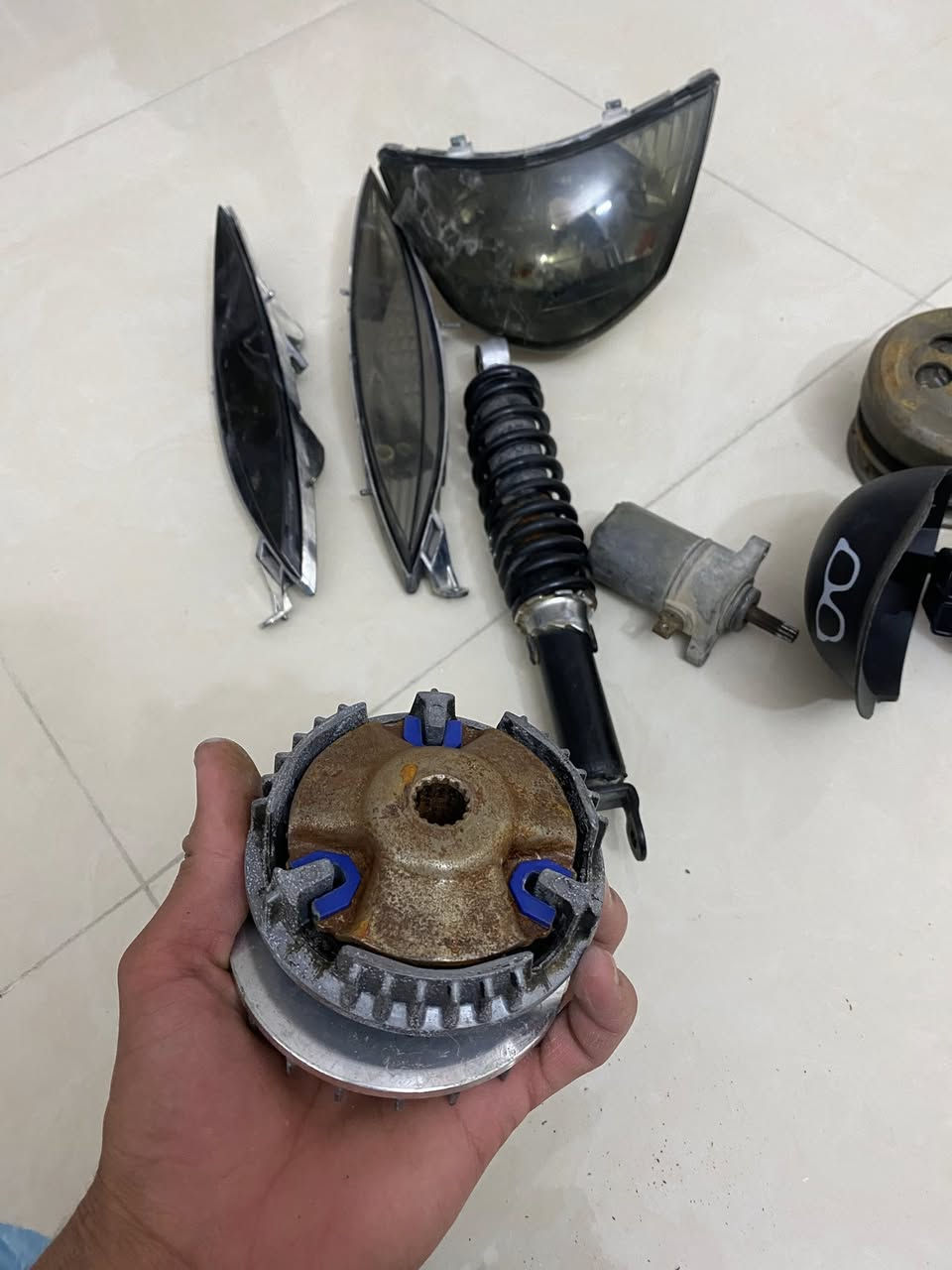 غراض ماكس للبيع  او مراوس بصدر مال تفصيخ وبك لايت نفطي


**إذا كنت صاحب هذا الإعلان وتريد حذفه لأي سبب، رجاءا أرسل رسالة إلى الدعم الفني**