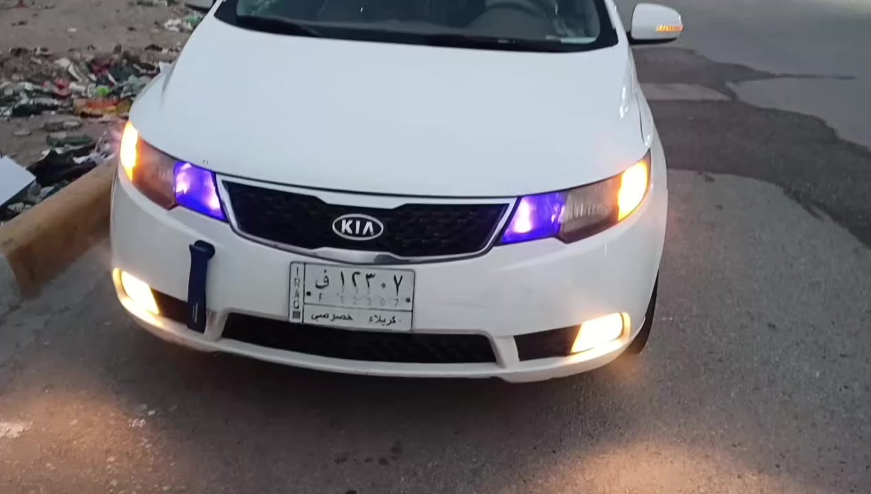 كيه سيراتو 2011 جاملغ ألمامي مصبوغ فقط مكينه معه كير حداديه
مكفول تخم تاير جديد رقم ***********
