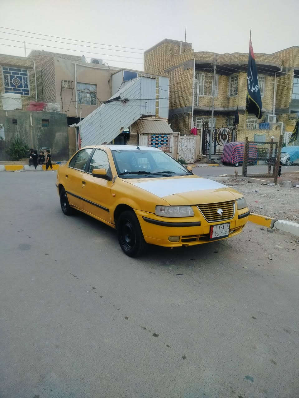 سعر 19 عليها 500 يوكعن من سعرها يعني ب 16 وبيها مجال قليل كلش حك الجيه
يالله سلام عليكم شباب فدوه اقرا تفاصيل للاخير يلا تتصل سمند موديل 11 سياره كلش حلوه احلا من الصور بهواي 

محرك وكير كفاله كهربائيات عامه شغاله بديها مكفول من الضربه القوية محدثه بجم 17 تبريد شرط بس الفان عطلان 

حداديه بيه ضعف 

مكانه ناصريه مركز شراي اتصل وبخدمتك *********** 

شباب خواته بنضافتها 25 وانته صاعد بس لان متوازي ع بيع
