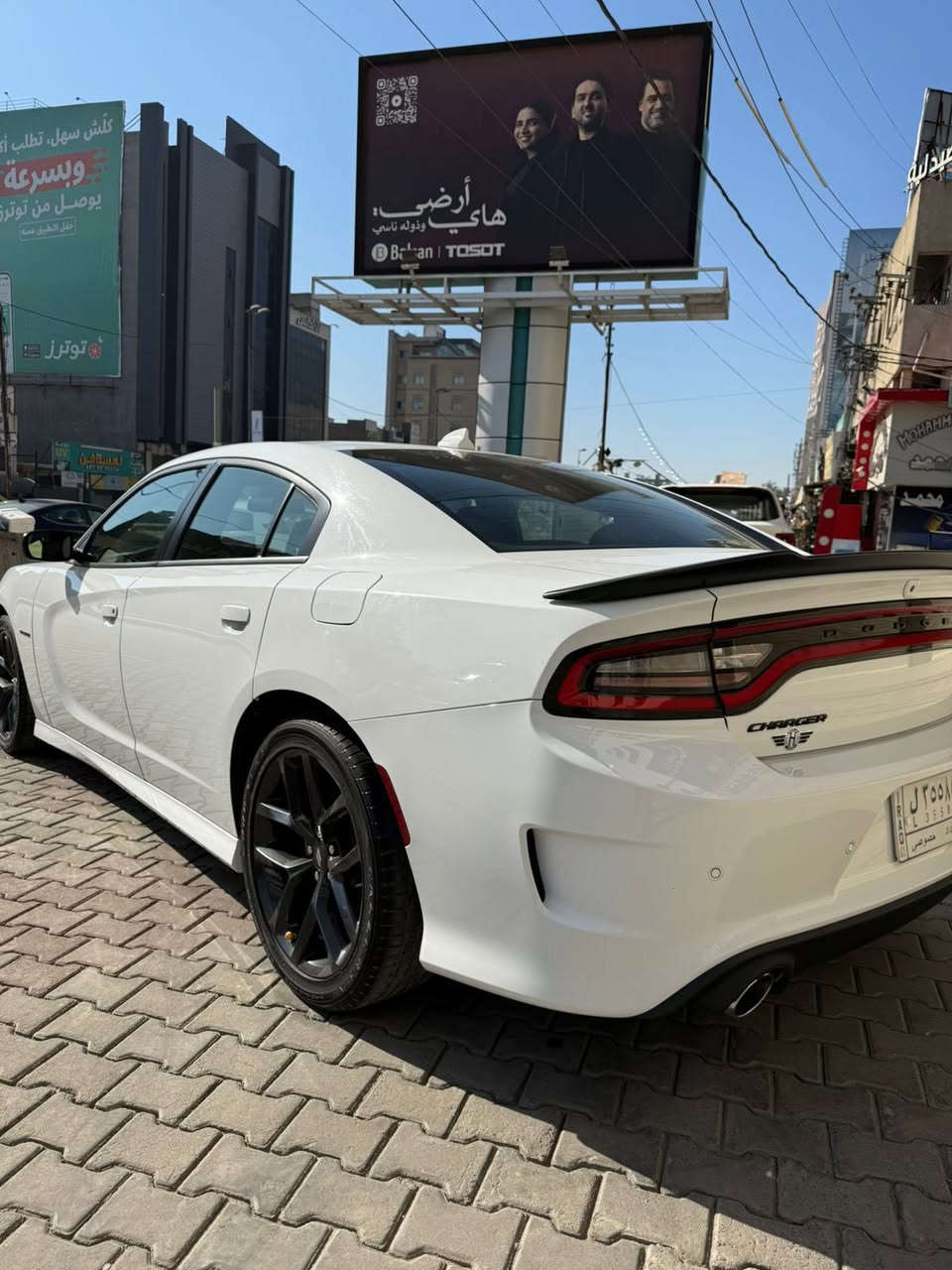 السلام عليكم 
للبيع جارجر موديل 2022 RT سوبر تراك السيارة مواصفاته الاعتيادية كشن حضن وكهرباء السيارة ماشية 20,000km بعده بحالة الوكالة السونار مرفق مع الصور ومكان السيارة بغداد المنصور سعره 258 ورقة وبي مجال بسيط 
للاستفسار ***********
