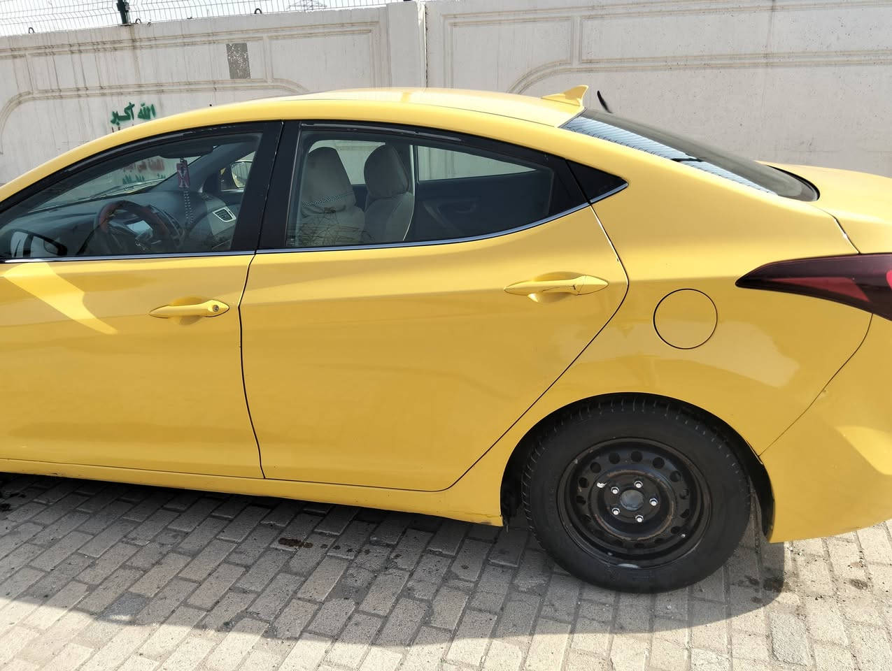 السلام عليكم من رخصت مدير الكروب
النترا للبيع موديل 15 فول عده البصمه حادث فقط بنيد كير مكينه مكفوله تخم تاير صدر إمامي وخلفي جدد كهربائية كله شغاله تدفه تبريد شفال مكان بغداد رقم *********** سعر 118 وبيه مجال قليل سياره بسمي
