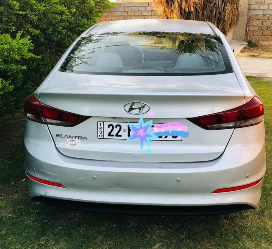 السلام عليكم
للبيع النترا 2018 خليجي 
رقم اربيل دولي 
كير +محرك شرط 
تبريد ثلج 
صدر + تاير جديد 
السعر :125 ورقة 
هاتف :  ***********
