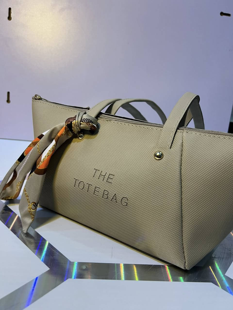 تخفيضاااات بمناسبة العيد
سعر الجنطة فقط 6 
الموديل الاول جنطة جلد حرير زبده مع جوزدان
والموديل الثاني جنطة السڪارف الرهيبة 
والسعر فقط 6
@إشارة


**إذا كنت صاحب هذا الإعلان وتريد حذفه لأي سبب، رجاءا أرسل رسالة إلى الدعم الفني**