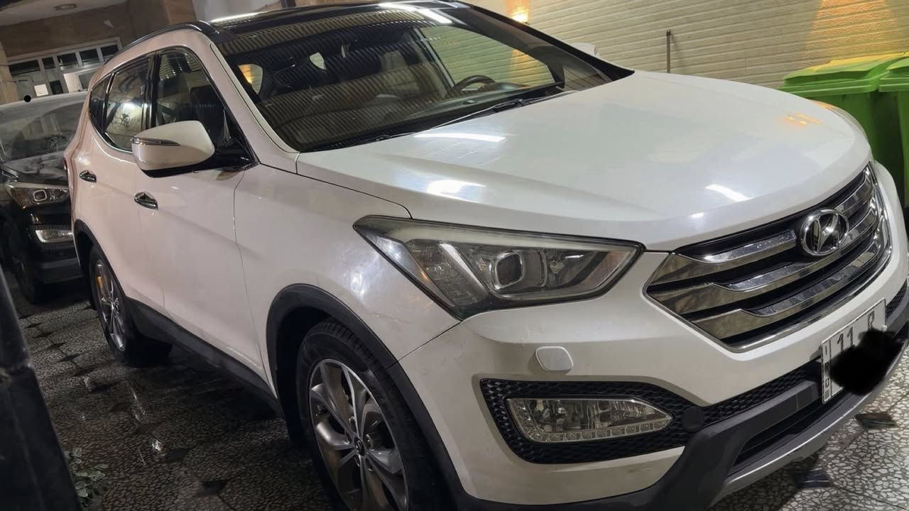 للبيع سنتافيه كويتي خليجي ٢٠١٤ فول ١/١ مكفوله من الصبغ حتى الدعاميات ٦ سلندر رقم بغداد مشروع وطني سنويه ب اسمي 
( الرقم الجديد ) المواصفات :-
١- فتحه ( بنوراما ) 
٢- بصمة تشغيل + بصمة ابواب 
٣- بردات خلفيه 
٤- محرك ٦ سلندر المرغوب مكفول
٥- هند بريك بصمة 
٦- بك لايت لد 
٧- كشنات كهرباء 
٨- ثلاجة 
٩- حساسات + كامره 
١٠- زراك لايت امامي 
١١- تبريد مركزي + ٧ راكب 
١٢- مري شفط + ترحيب عند الاقتراب 
١٣- تدفئة تبريد كشنات + ستيرن 
وبعد هواي مواصفات معروفه للسنتافيه 
عنواني بغداد حي الجامعه السعر ١٧٩ ورقه 
***********
