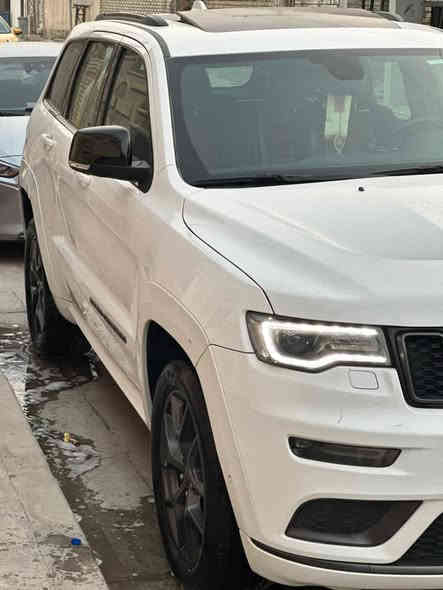 من رخصت الادمن 

للبيع فقط 

جيب 2020 وكالت هارلم S

رقم بغداد

 اللون أبيض ( وكاله هارلم) هخ

مكينة  3600 6 سلندر  

 سقف بانوراما 

 كشنات جلد احمر+ كهرباء + تدفئه + خزن ٣ وضعيات 

 نظام النقطة العمياء 

 ويل حجم 20 بلادي سبورت 

 نضام خاص للطرق الوعرة 

تشغيل عن بعد 

مري كهرباء 

 مرايا متحسسة للضوه العالي 

 بخاخات لتنضيف اللايتات الامامي

 نظام تشغيل واطفاء المحرك اوتماتيكي للتوفير وعدم صرف الوقود عند الايقاف (AUTO START SYSTEM)

‏‎ رادار خلفي ونضام بريك خلفي (AUTO BREAK SYSTEM)

وضعيات قيادة التحكم بيهم عن طريق الماوس 

لايت زنون امامي ولد خلفي 

 

 ستيرن كهرباء + تدفئه ستيرن 

 ريموت كنترول عدد 2 

 حساسات خلفية امامية 

‏ السيارة ماشيه ٥٥الف كيلو متر قابل
سياره مكانه بغداد 
السعر339  ورقه 
للاستفسار 
***********-خط مع واتساب
