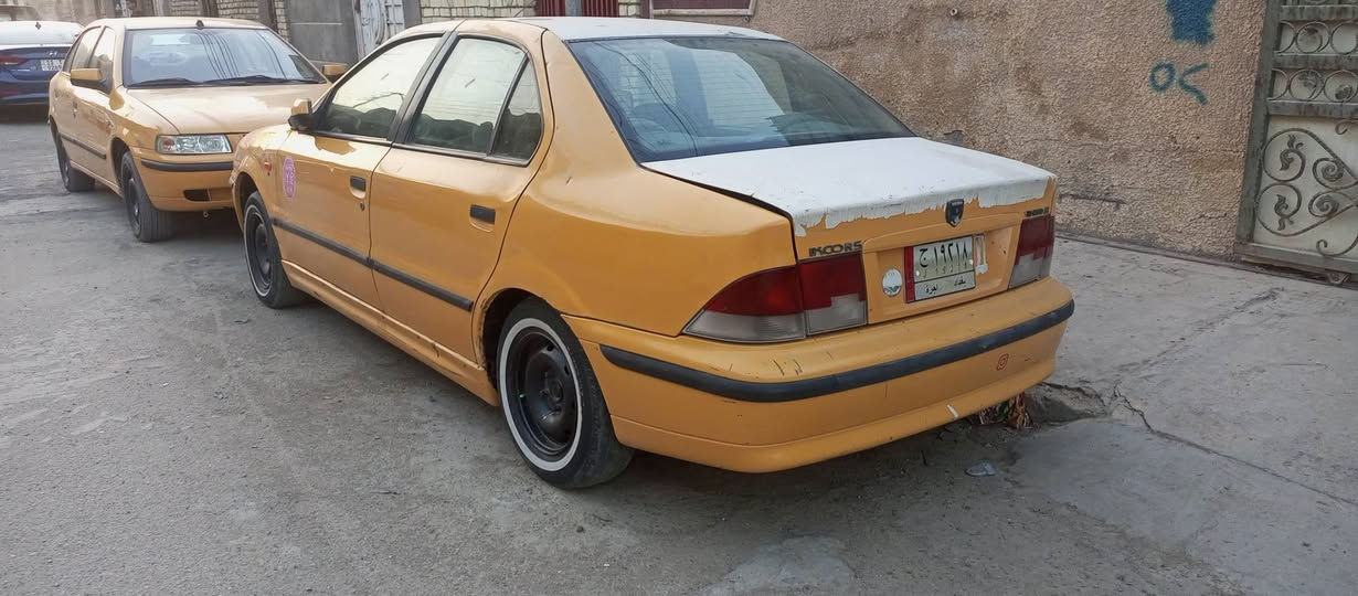 سلام عليكم شباب سمند موديل 10 سياره لاضربه ولاصبغ مكينه كازكيت بيهه كير مكفول تخم تاير نضيف تبريد شغال سياره فقط كازكيت بيهه سنويه28مصفره كامله السعر 18وبيه مجال بسيط العنوان بغداد هاي صورهه ليحب يتصل ***********
