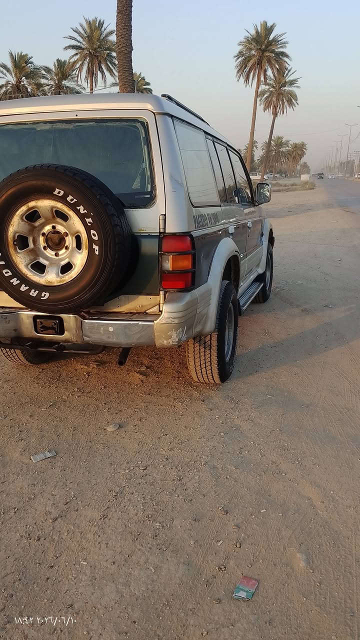 سلام عليكم باحيرو مسبوشي موديل1991 سياره جاهزه مكينه اوكير مكفولات سعر 35 رقم واتس ***********
