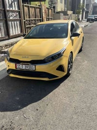 كيه فورتي موديل 24 بسمي حادث مثل ما موضح بالصورة ماشيه 10 الف ////سعر1...