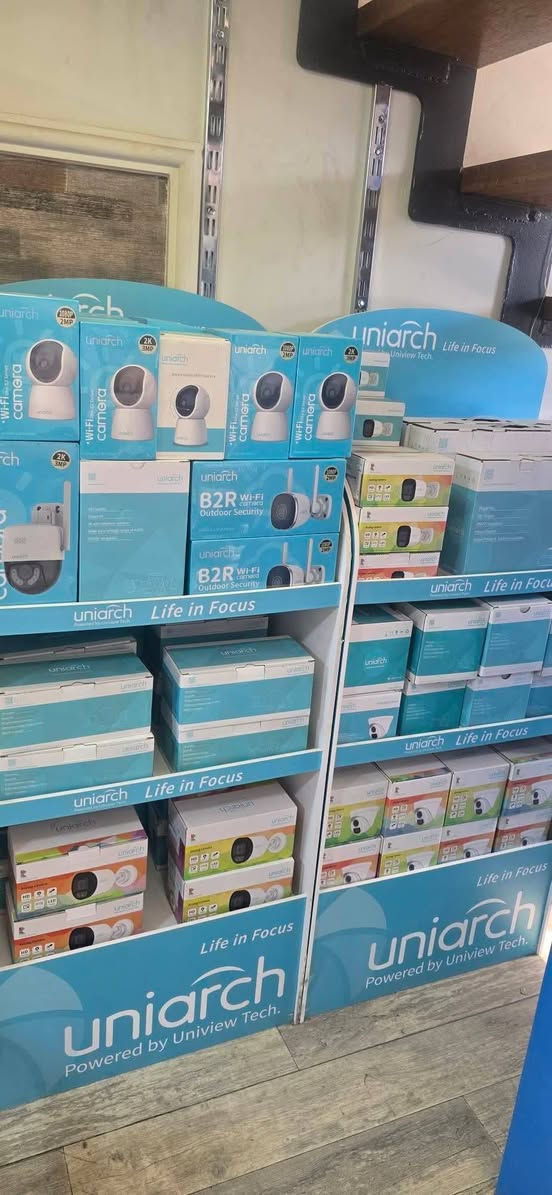 تعلن شركة سكاي لنك عن وصول 
موديلات جديده من شركة Uniarch 
العالمية للكاميرات
والكل يعرف هاي الشركة شنو دقه كاميراتها ووضوحها 
والاسعار جدا مناسبة مقارنته بغيرها من الوكالات
موديلات كثيرة 
المراسلة واتساب 
اسعار خاصة للوكلاء
داخلي  وخارجي صوت وصورة ملون ليلي نهاري
كافة موديلات Nvr &Dvr
كل انواع كاميرات Ip& انلوك
توجد اسعار خاصه للجملة
توجد خدمة توصيل
الحجز واتساب او ماسنجر 
***********
بغداد -شارع الصناعه مدخل فرع صاج الريف
