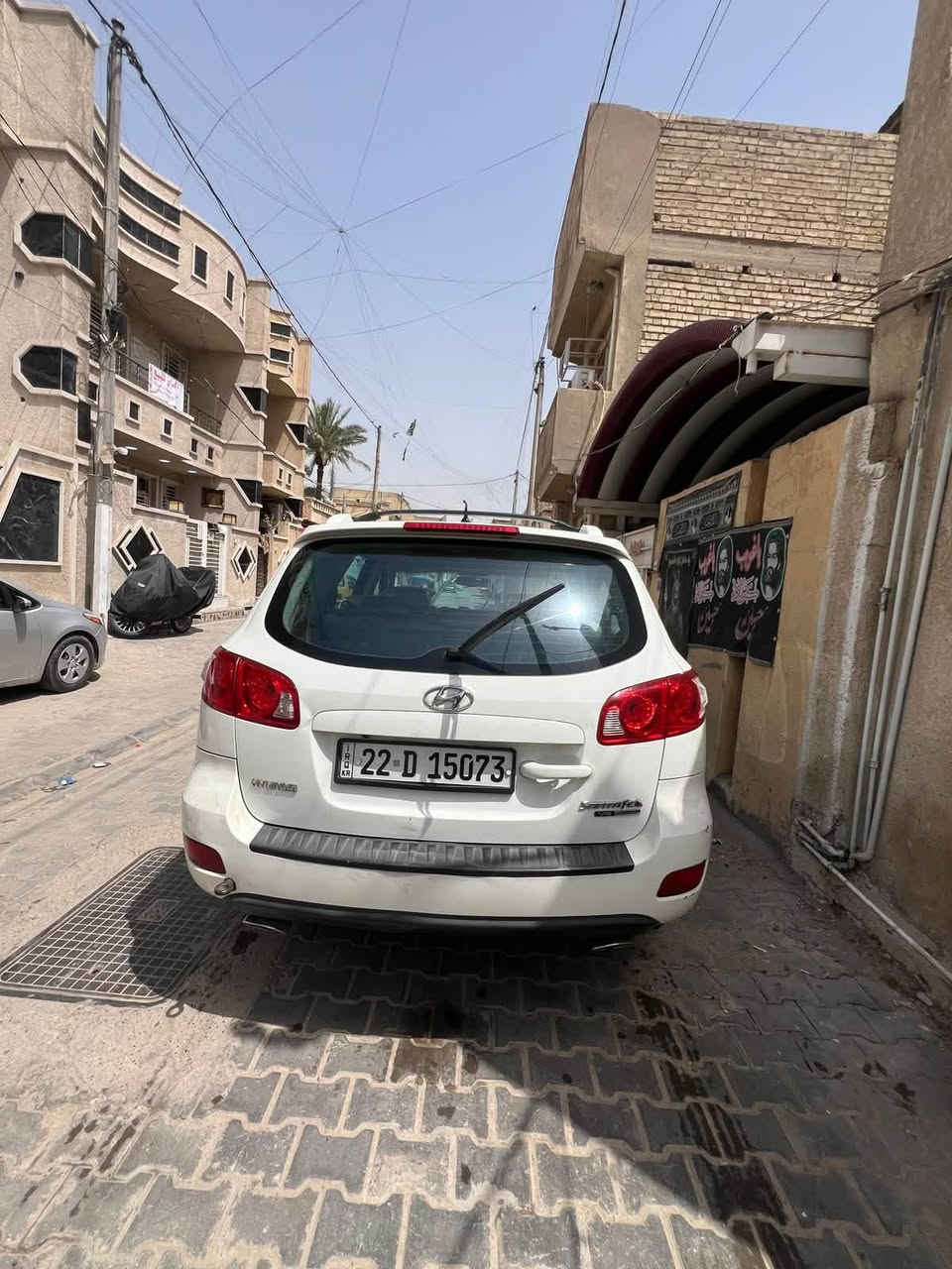 سلام عليكم
سنتافيا خليجي موديل ٢٠٠٩  
رقم أربيل بأسمي تحويل ثاني يوم
 محرك V6 2700 لون ابيض مابيه ضربه فقط بارد بلباب الي وره الصدر سياره جاهزه 
مكان السياره بغداد 
***********
