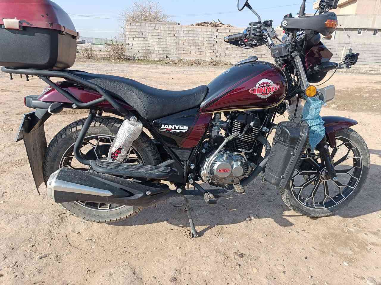 السلام عيكم موطور هايوشه للبيع
موديل 2025/جديد صاري 3اشهر من اخذتو بلكارتون الموطور وضع شركه سعر المطلوب مليون 150الف وبي مجال العنوان الزاب قرية اصبيح تحتاني 

رقم تلفون ***********
