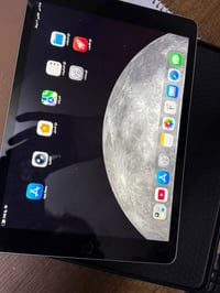 آيباد ٩ • ٦٤ • بطارية ١٠٠٪