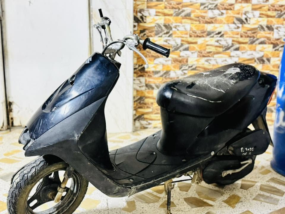 السلام عليكم ساسوكي رياضي للبيع الدراجه ما مفتوحه وناعمه دراجه حلوه عوزه كفرات السعر 125وبيه مجال عنواني ميسان 
***********
