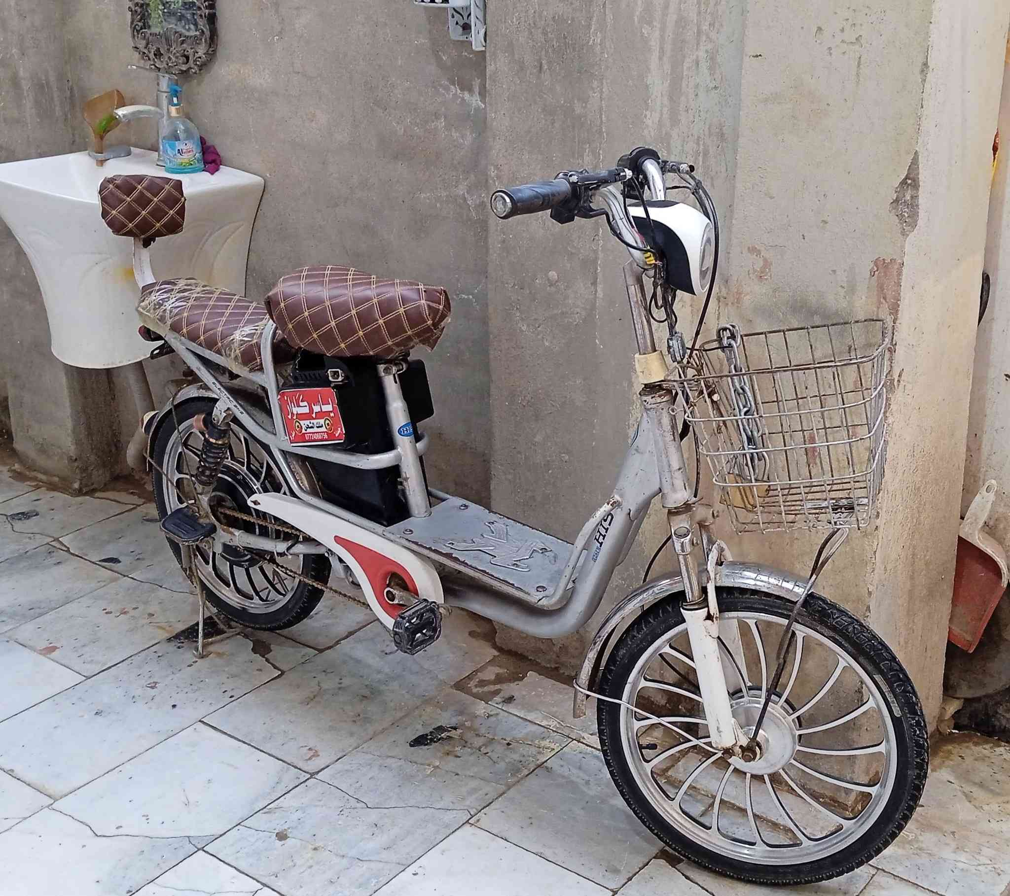 بايسكل شحن للبيع ، السعر 130 وبي مجال ، البايسكل كامل ما ناقصه شي ، الاستفسار عالخاص


**إذا كنت صاحب هذا الإعلان وتريد حذفه لأي سبب، رجاءا أرسل رسالة إلى الدعم الفني**
