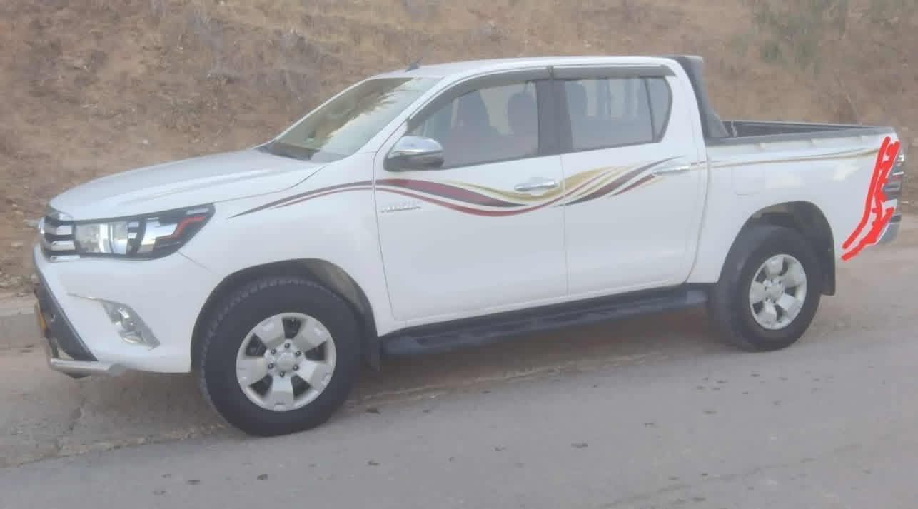 ئۆتۆمبێل :توێتا هایلۆکس 2018

 شەریکە جیهان سەیارەیەکی نمونە لەجوانی 

 ســــعر $ یەک کۆمێنـت بکە راســـتەوخۆ بــۆ دێـــت🟢

170 هەزار ڕۆیشتوە
. سەنەوی بەسەر چوە. 
ئەوەندەی لەوێنەکە دیاری کراوە سبوخی هەیە 

ژمارەی خاوەن سەیارە👈: ***********
