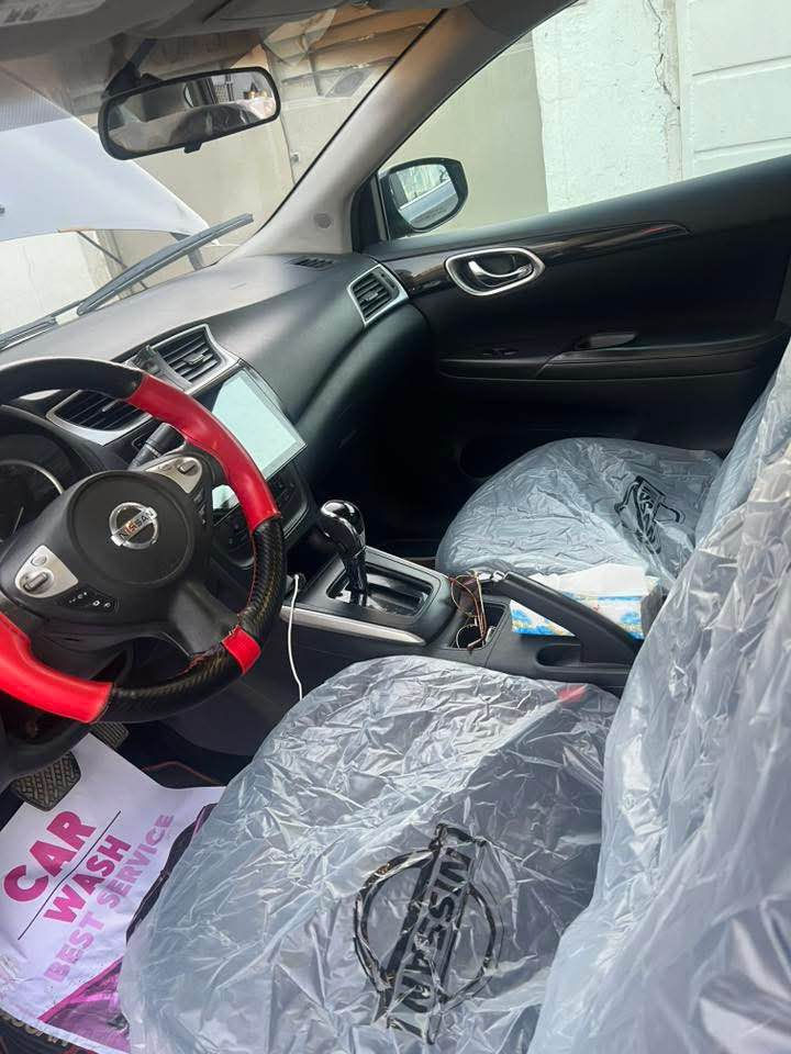 نيسان سنترا  2018 وارد امريكي باسمي 
محرك 1800 sv 
بصمة ؛ كاميرا ؛ شاشة  ؛مثبت سرعة ؛ تحكم ستيرن ؛ تحكم مري ؛ ويل كب اسود 
نظام  سبورت  وايكو 
حادثها جاملغ الامامي الايمن مبدل نفس اللون بدون صبغ 
وبنيد صبغ  
السعر  107 
مكاني اليرموك *********** بغداد, العراق
