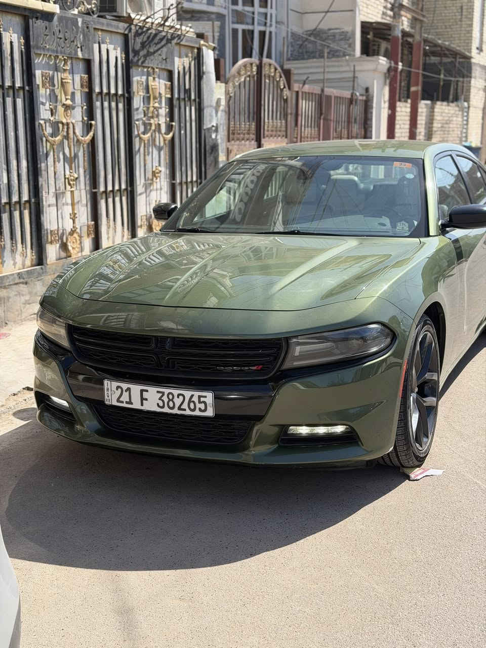 السلام عليكم للبيع فقط 
جارجر موديل 2021 امريكي
حادث بسيط بدون ايرباك 
بيه كلير 3 قطع من امريكا 
مواصفات Sxt بلاك توب 
السعر 217 
العنوان بغداد بلديات 
الهاتف ***********
