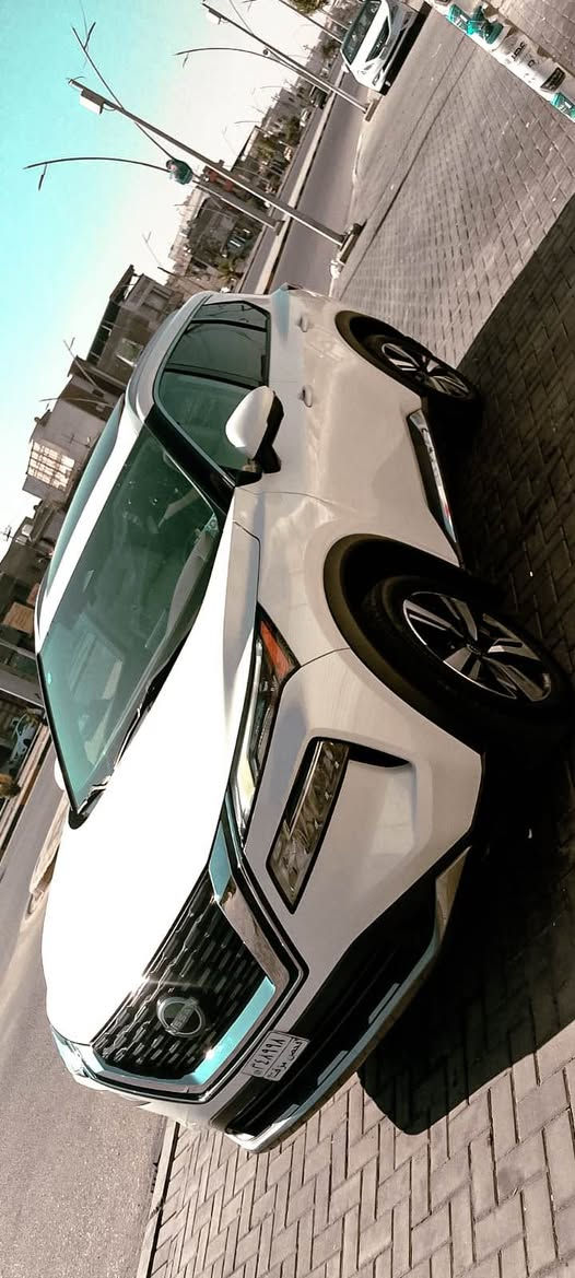 السلام عليكم نيسان روج 2023 كفاله عامه بيه تقرير غرق نسبه 15%100 فول موصفات رادارات أمامية/جانبية/خلفية، كاميرات 360 درجة (5 كاميرات)، كشنات جلد (تدفئة/تبريد)، شاشة آيباد، تشغيل بصمة/عن بعد، فتحة سقف بانوراما، هاندبريك بصمة، وتحديد مسار المحرك: 1.5 لتر VC-Turbo، 3 سلندر  بدون رقم سعر 165 
*********** البصرة, العراق
