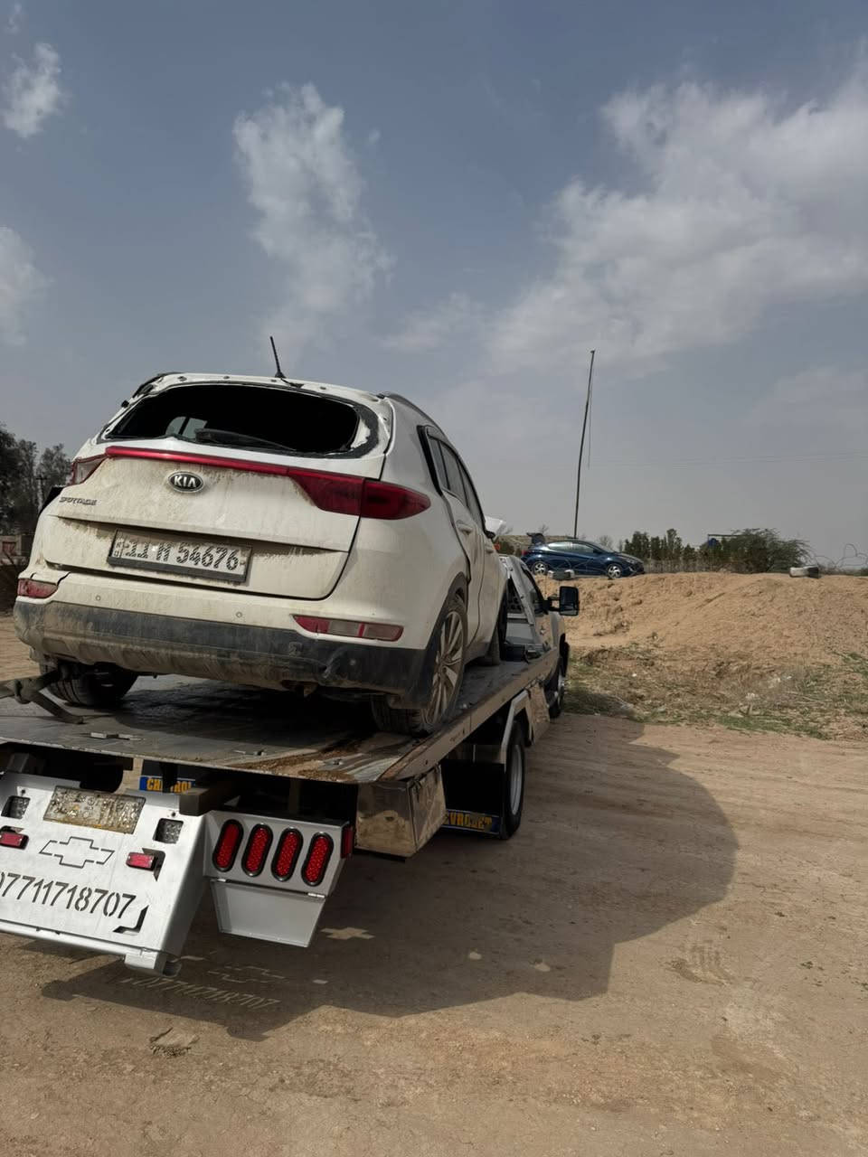 سلام عليكم للبيع كيا سبورتج موديل 19 خليجي مدور. ثاني يوم رقم بغداد السياره سابقا كفاله عامه أبيع ع حادثه السعر 110 وبيه مجال قليل كير مكينه كفاله شواصي كله ع وضع الشركه رقمي ***********  مكاني بابل مشروع المسيب
