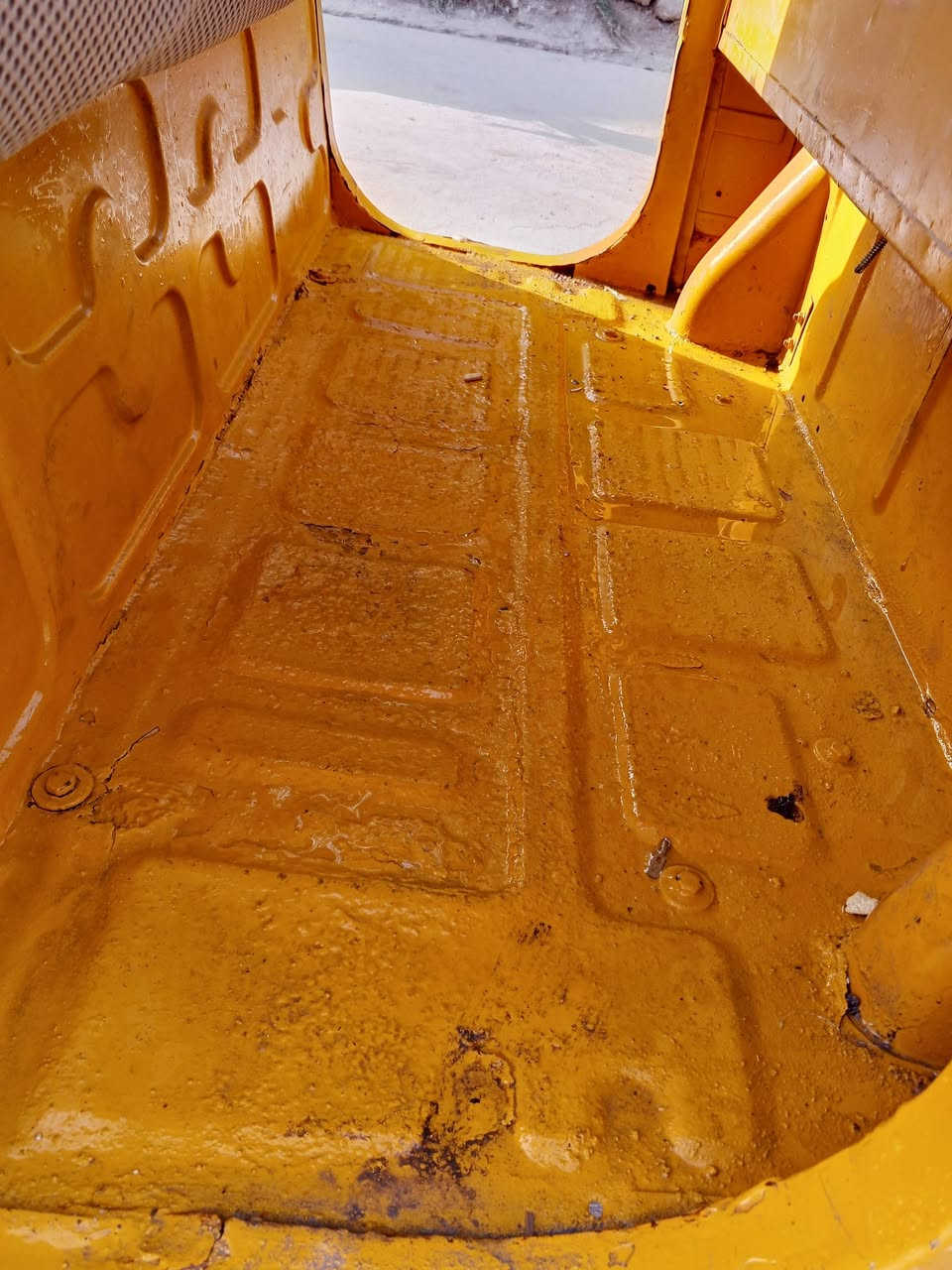 سلام عليكم شباب كواكم الله تكتك البيع موديل 17تكتك اوراق كامله وعلي تكتك تخبل كبل بوجهك مكان الناصريه الشارع السعر نتصال واني بخدمتك ‏‪‏‪***********‬‏
