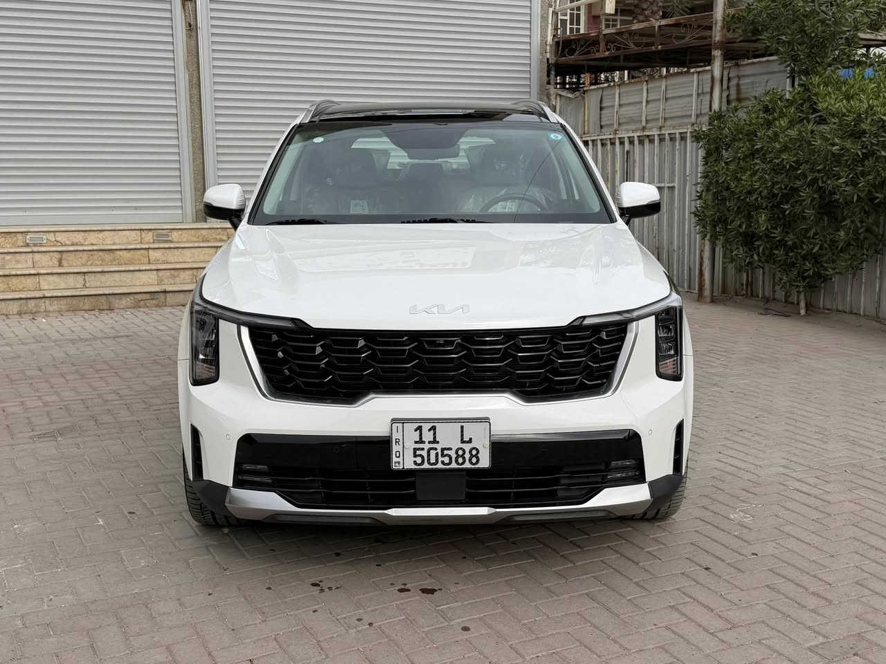 السلام عليكم
كيا سورنتو موديل 2025ضمان الشركة الدولية دبل كامرة 
وارد خليجي ضمان شركةالدولية مكفولة كفالة عامة من الشخط مكفولة 
ماشية 27الف  كم فقط 
الموصفات
بنوراما طكتين 
دبل كامرة خلفية 
داتشو 
ويل حجم 20
6سلندر 
كشنات كهرباء
لايت لد
گير ماوس
7 راكب 
3 قطع تبريد
جنطه كهرباء شفط
تشغيل على بعد
بردات خلفيه
شاحن لا سلكي 
تحكمات ستيرن 
شفتات ستيرن 
مود درايڤ
سايد بريك دگمه
حساسات امامي خلفي
كامره خلفيه دواره
مكاني بغداد حي اور 

‏✅ ‭0775 551 4435‬
